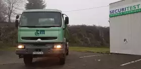 Camion renault kerax 260
