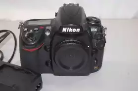 Nikon D700 12.1 MP Parfait état