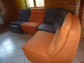 canapé d'angle + chauffeuses