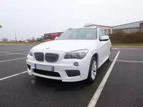 BMW X1 blanc xDrive23d 204CV - PACK M