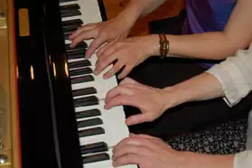 Professeur de Piano - Solfège - Eveil mu