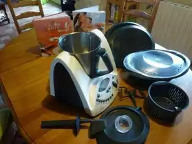 Robot Ménager de cuisine avec acessoires