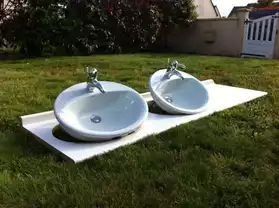 2 vasques & robinets de salle de bains