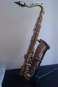 Saxophone C mélody Conn type ténor