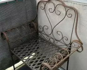 2 fauteuils de jardin en métal.