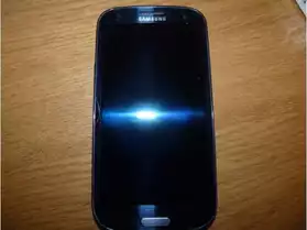Smartphone samsung galaxy S3 encore sous