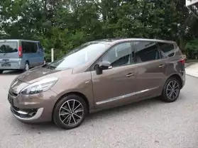 Renault Grand Scénic Energy dCi 110 Bose