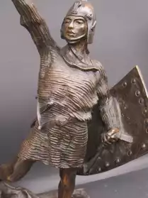 Chevalier.Bronze ancien de collection