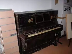 PIANO DROIT MEISSONNIER PERE ET FILS
