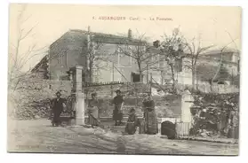 Cpa - AUJARGUES (30) - La Fontaine