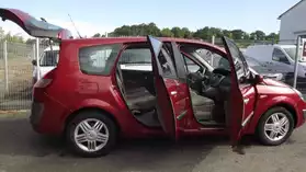 Voiture Renault grand scenic 7 places