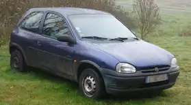 Opel Corsa 1.4i ROULANTE
