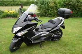 superb scooter TMAX 500 yamaha