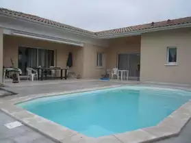 location maison et piscine
