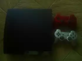 PS3 avec 2 manette et 10jeux