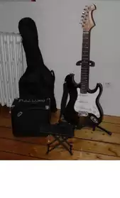 guitare électrique + ustensiles