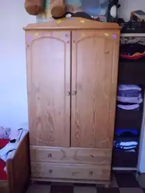 armoire enfant en pin