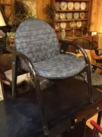 Petits fauteuils Baumann