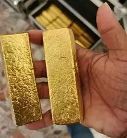 140 kg d'or carat 22+ en lingots artisan