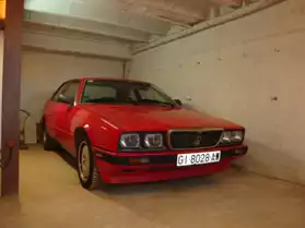 Maserati Butirbo 222 de 1988 rouge