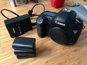 Canon 5D Mark 3 avec 3 batteries