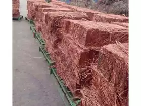 8000 Tonnes de cuivre en cable denudés