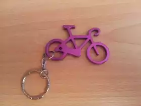 porte clef velo violet