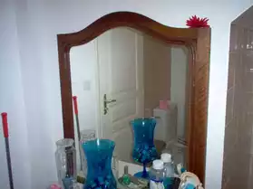 miroirs sur porte ancienne