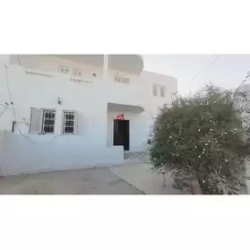 DUPLEX À HOUMT SOUK DJERBA ZU-RÉF V686