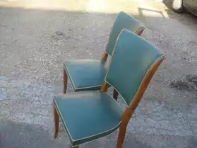2 chaises des années 60