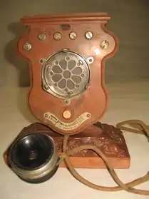 Téléphones anciens