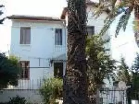 Villa au quartier résidentiel d'Alger