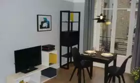 Très beau Studio meublé
