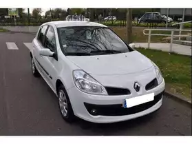 Tres belle Renault Clio iii 1.5 dci