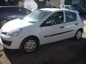 Renault Clio III 1.5 DCi 85 Expression