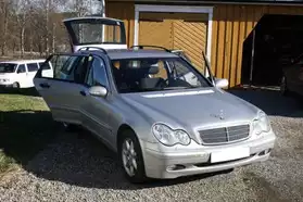 Mercedes-Benz C-Klasse 180