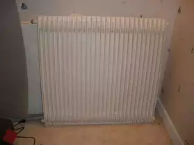 vend plusieurs radiateurs en fonte
