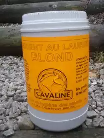 Onguent blond pour cheval
