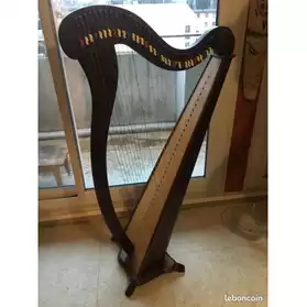Harpe celtique CAMAC 34 cordes