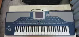clavier synthétiseur arrangeur Korg PA80