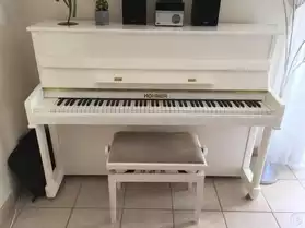 Piano droit HONHER Blanc vernis avec tab