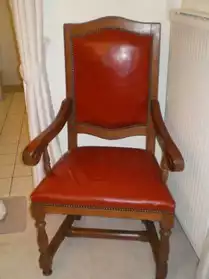 2 fauteuils bois ef cuir rouge