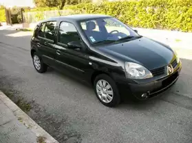 Renault Clio ii (2) 1.5 dci 65 5p dies
