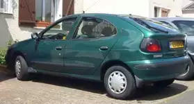 Renault MEGANE pour pieces
