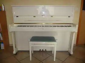 PIANO DROIT LAQUE BLANC WEIMAR