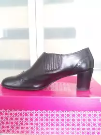Chaussures noires d'hivers CAREL
