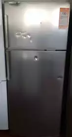 Réfrigérateur double froid BOSCH.