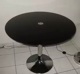 table ronde en verre