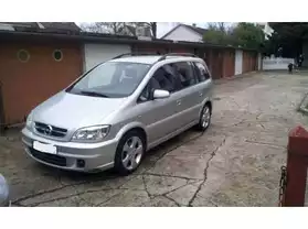 Opel Zafira 2.2 16s dti
