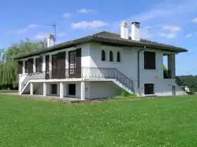 Maison à la campagne